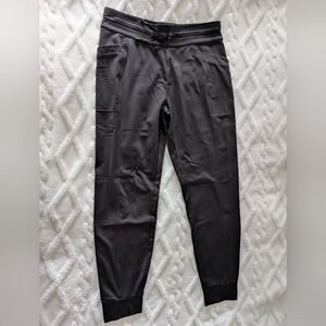 32 Degrees Heat Fleece Active Tech Women's Jogger Ankle Pants, Black, Size Small